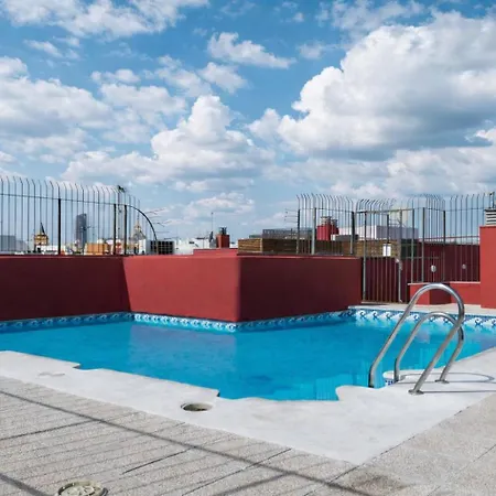 Charming With Pool In Santa Cruz